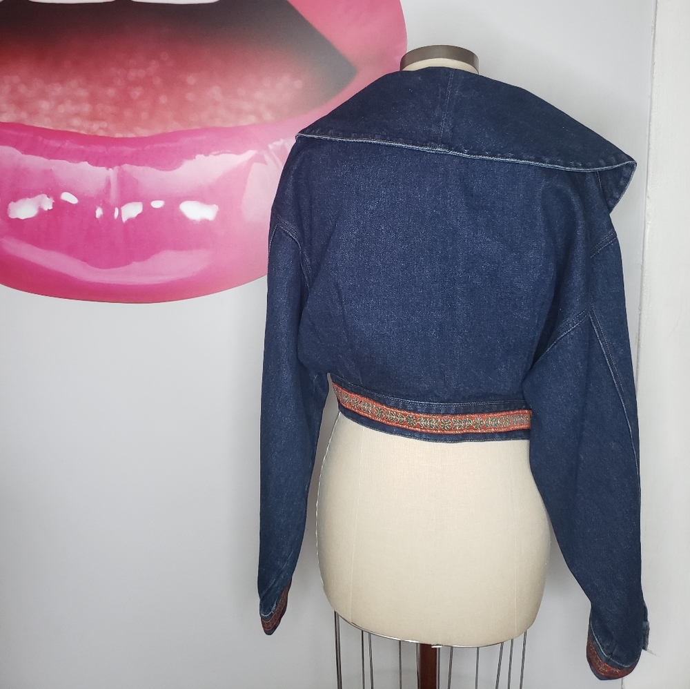 Denim jacket - Picture 2 of 5
